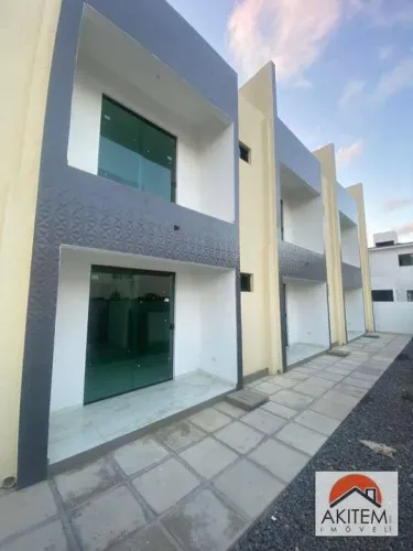 Super Triplex no coração do Janga, com Sala ampla. 03 quartos, sendo 02 suites, area gourm