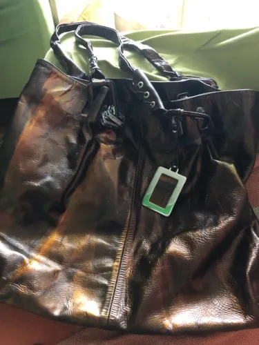 Bolsas da Guess, MK e outras marcas? NOVAS! 