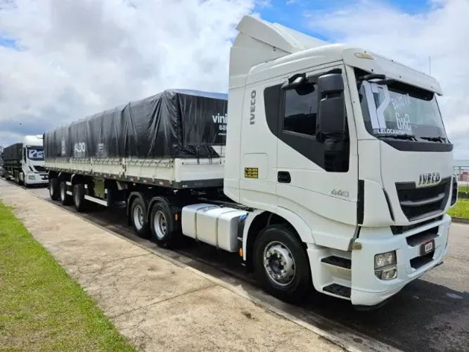 Iveco Hiway 440 6X2 AUT Repasse SEM GARANTIA + GRANEL FACCHINI VANDERLEIA ANO 22 14MTS