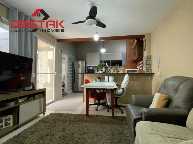 Casa A Venda No Condominio Vila das Palmeiras, Possibilidade Permuta Por Apartamento.