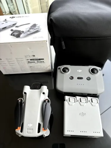 DJI Mini 3 Pro com Fly More Kit Plus