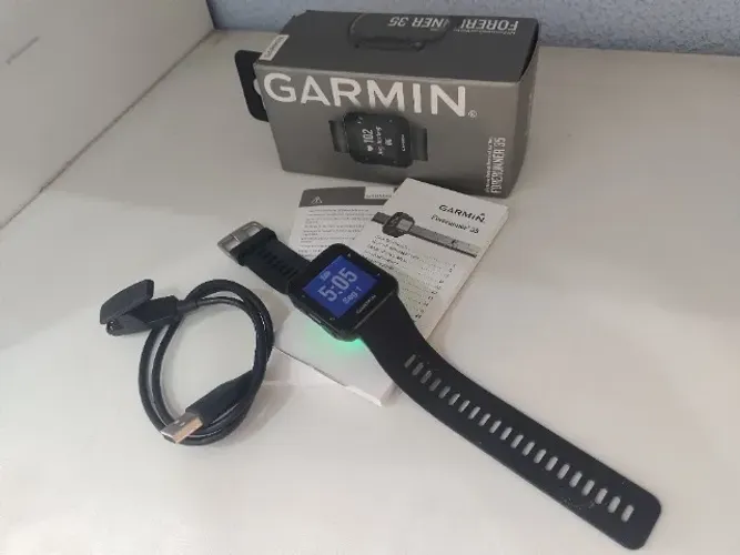 Relogio com GPS e frequencimetro Garmin Forerunner 35