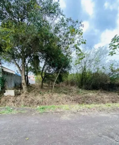 Terreno 2.000 m2 Santa Cândida