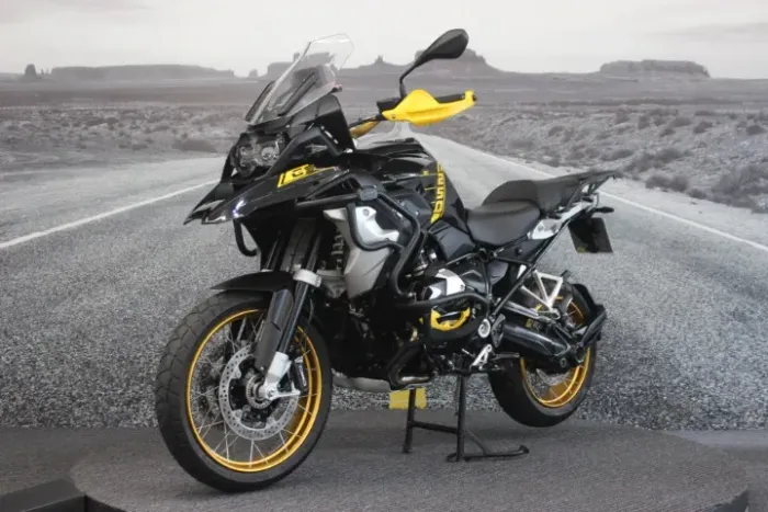 BMW R1250 GS PREMIUM 40 ANOS 2022