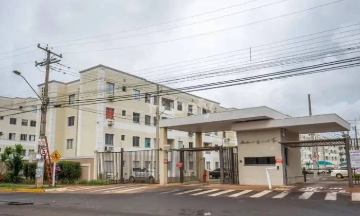 Apartamento com Planejados e Lazer Completo | Tiradentes | Próximo ao Shopping CG | Ciudad