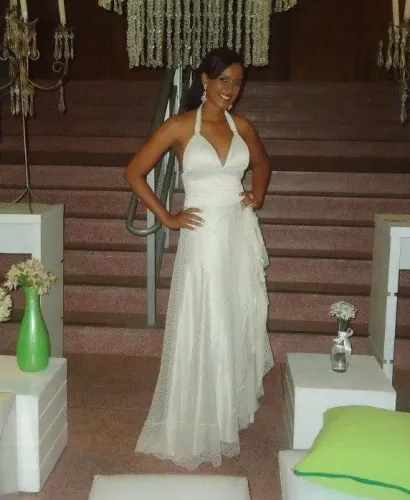 Vestido Off White festa/ noiva
