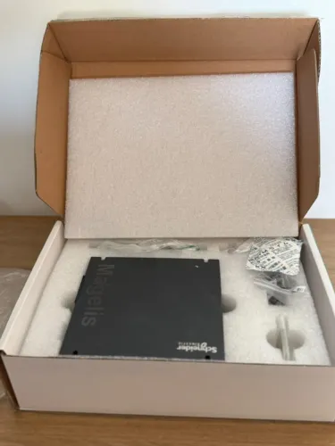 IIOT Edge Box - Modelo: HMIBSCEA53D1L0T