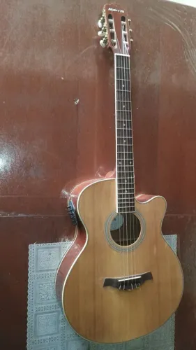 Violão Morris Eletroacústico Nylon Cutaway