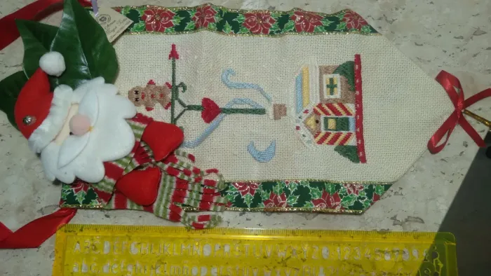 Enfeite porta Natal ? ? trilho bordado peca rara