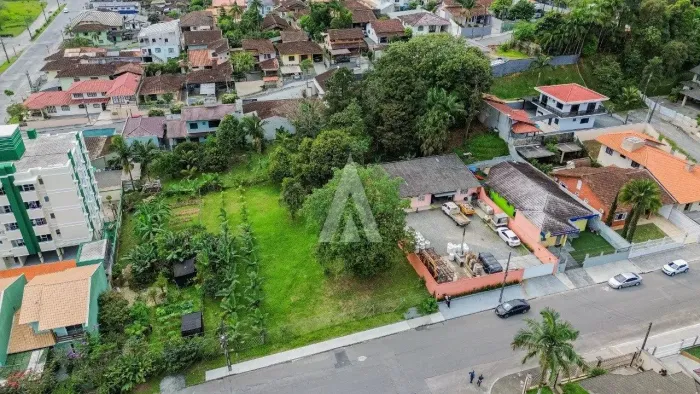 Terreno para prédio à venda no bairro Costa E Silva em Joinville, por R$ 1.629.327,00