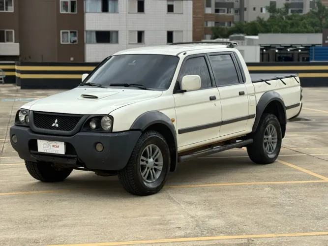 Mitsubishi L200 L 2.5 4X4 CD Turbo Diesel 2009
