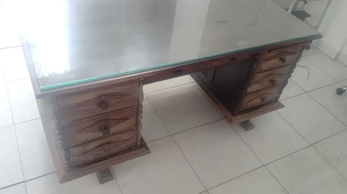MESA PARA ESCRITÓRIO 