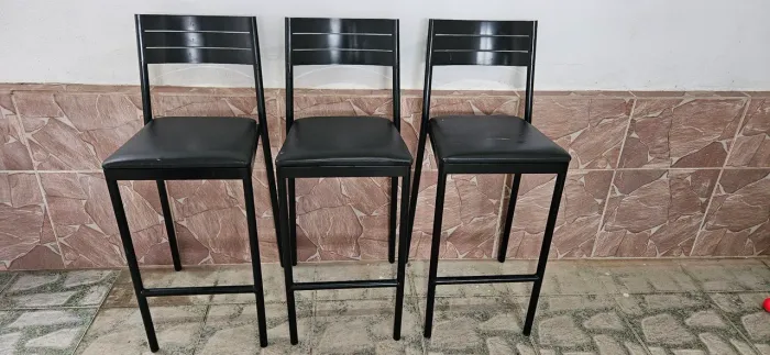 3 Banquetas Altas Pretas de Ferro Tok&Stok - Ótimo Estado!<br>