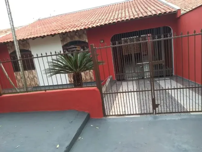 Casa com 4 quartos, Conj. Cafezal 1 ZONA SUL