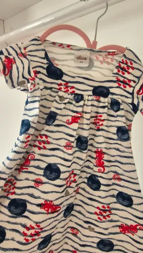 Vestido infantil estampado fundo do mar