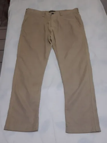 Calça Social Bege - Conforto e Estilo