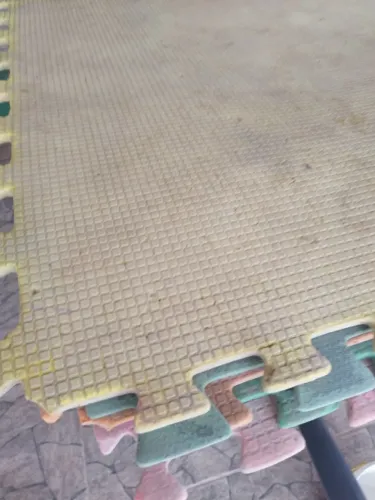 doação tapete de tatame usados e sujos furados