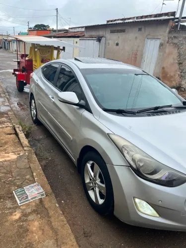 Troco por ágio de picape ou vendo Hyundai Elantra GLS 2.0 16V Flex Aut. 2014