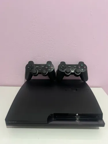 Ps3 slim + vários jogos + 2 controles 