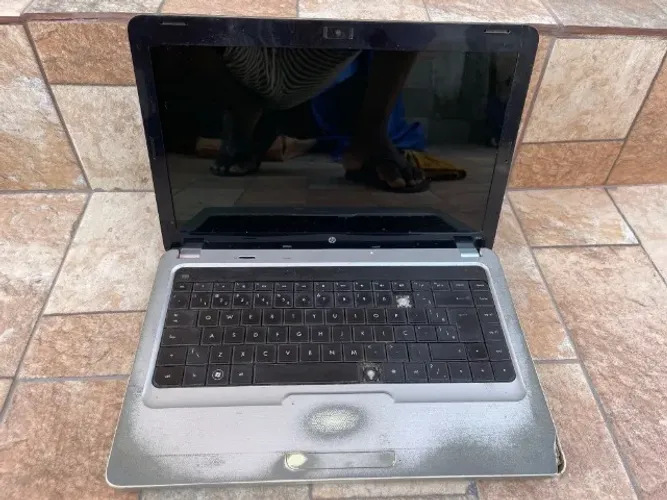 Notebook HP G42, Não Liga, No Estado Para Reparo Ou Peças!