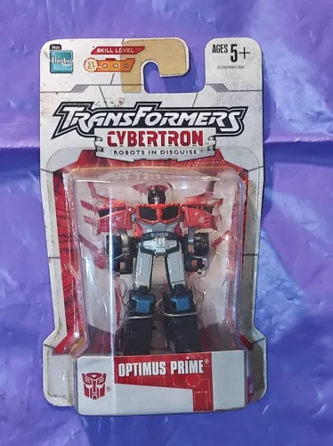 Optimus Prime - Transformers Cybertron: Robots in Disguise (2005)