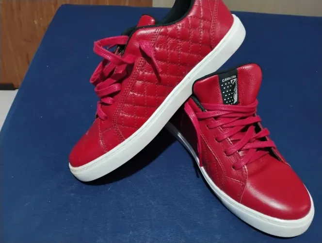 TENIS CAVALERA COURO VERMELHO ORIGINAL NUMERO 39