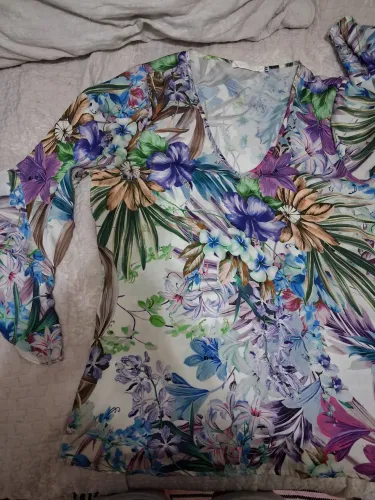 Blusa floral tm 44