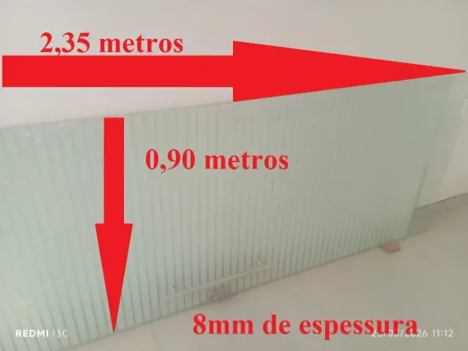 Porta Pivotante Blindex 8mm x 90cm x 235cm com Puxador e Fechadura