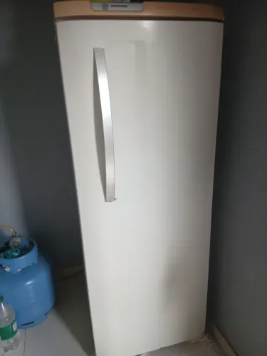 Vendo geladeira e fogão