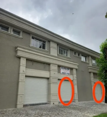 Ampla Loja Térrea para aluguel 296m² com mezanino bairro Água Verde - Curitiba- Paraná