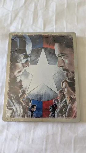 Capitão América: Guerra Civil - Steelbook lacrado