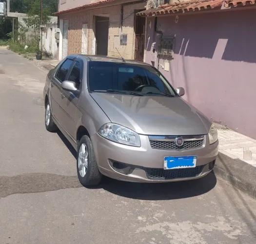 Fiat Siena EL Celeb. 1.4 MPI Fire Flex 8V 4P 2013