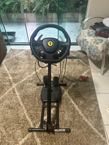 Volante Thrustmaster T80 Ferrari 488 GTB Edition - PS4 e PC