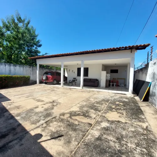 Casa no Santa Isabel com 3 quartos sendo 2 suítes, terreno 12X30, financia