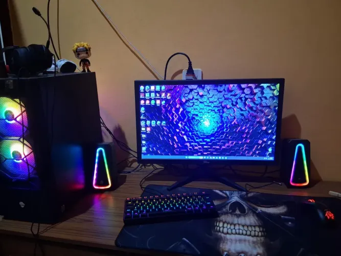 PC GAMER - Ryzen 5 5500 + RX 580 + 16GB RAM