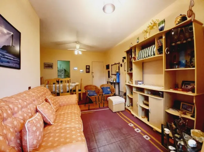 Apartamento à venda na Praia da Enseada - Guarujá / SP