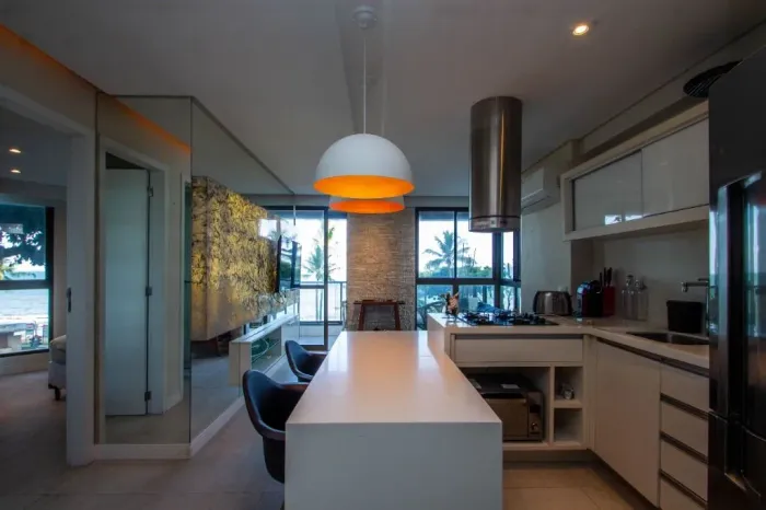 Apartamento mobiliado à venda em Boa Viagem com 2 quartos e varanda