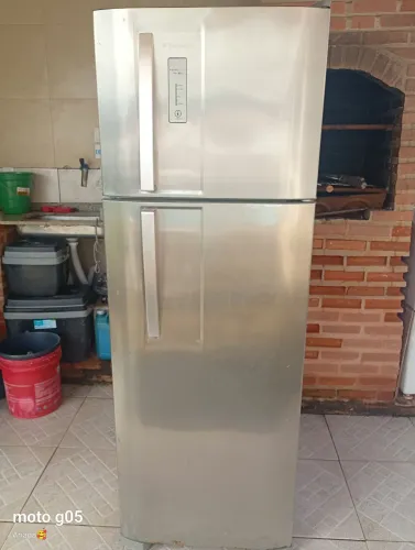 Geladeira Duplex Inox Eletrolux