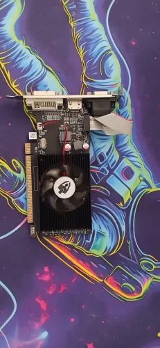 Placa de vídeo r5 230