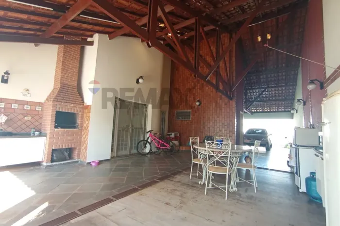 Casa térrea á venda -429 mt² - no Jardim Primavera , Santa Bárbara D'oeste