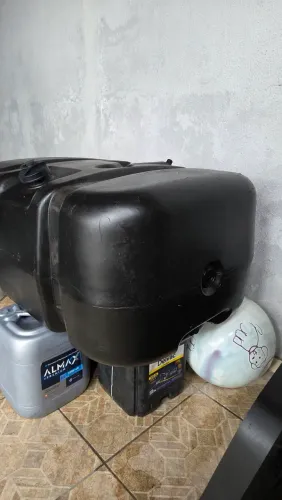 Vendo Tanque de combustível para caminhão
