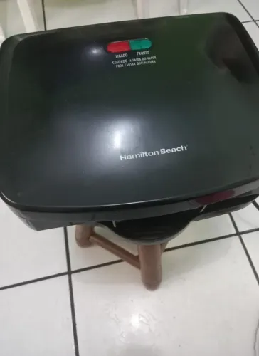 Sanduicheira grill 