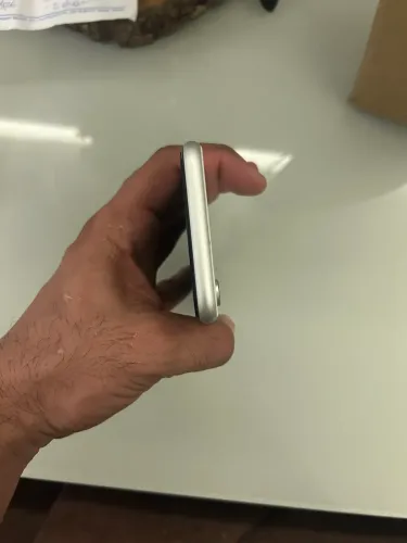 iPhone XR 64GB