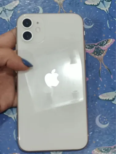 iPhone 11 128