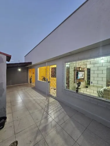 Vendo Belíssima casa no Salvador Lyra.