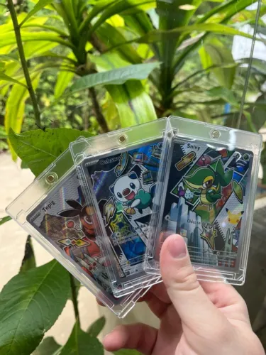 Pokemon TCG Parceiros Iniciais Trio Unova - Oshawott Snivy e Tepig