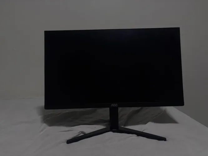 Monitor AOC 23,5? 75Hz Full HD - Excelente Estado