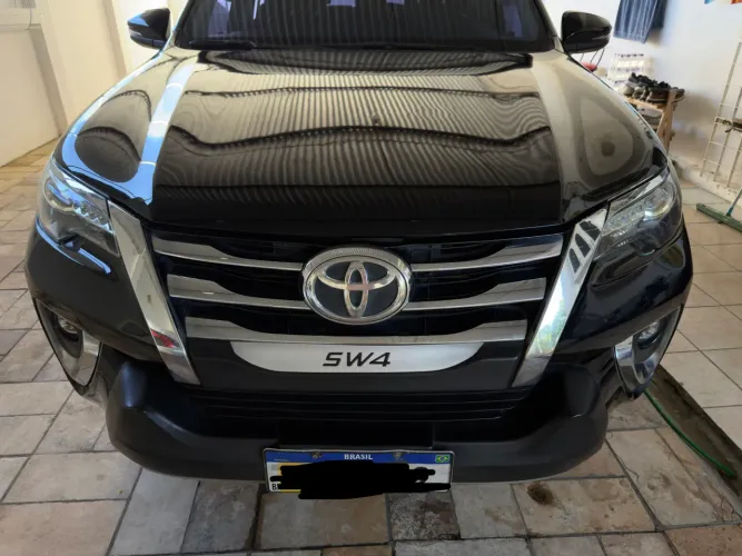 Toyota Hilux SW4 SRX 4X4 2.8 TDI 16V Dies. Aut. 2019
