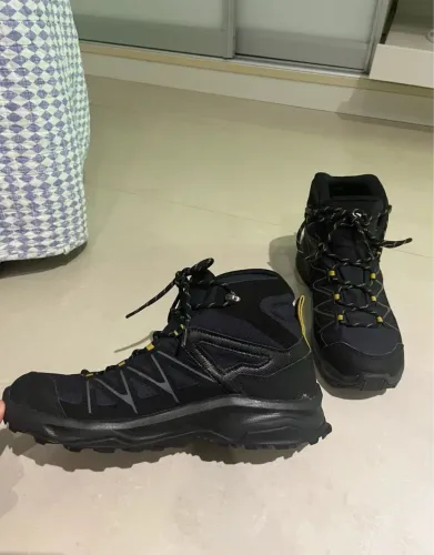 Bota Salomon Daintree MID GTX Masculino Preto/Marinho