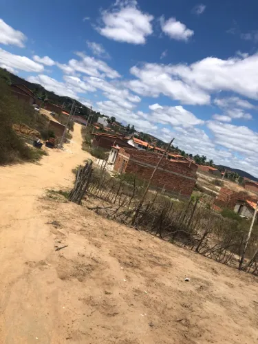 Terreno baratinho pra sair logo